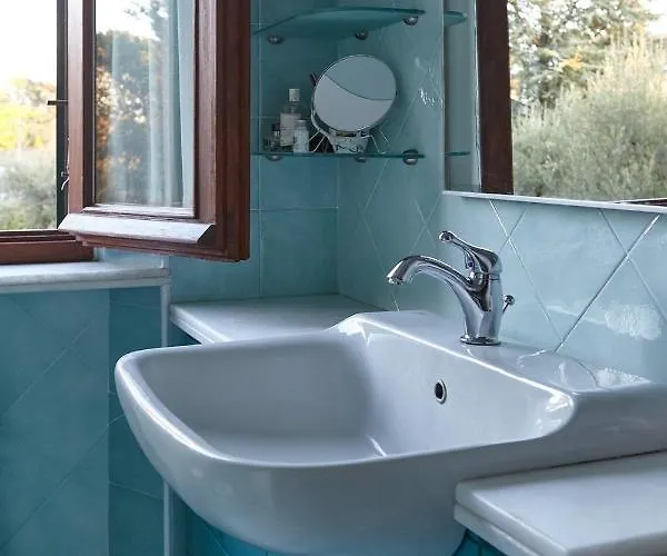 Le Balze In Couette-café